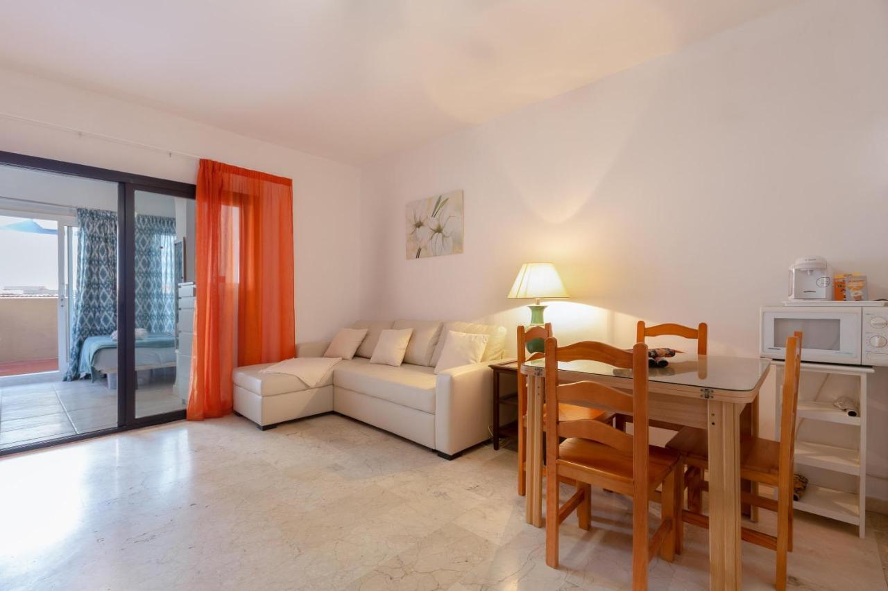 Edificio Apolo Apartment San Luis de Sabinillas Bagian luar foto
